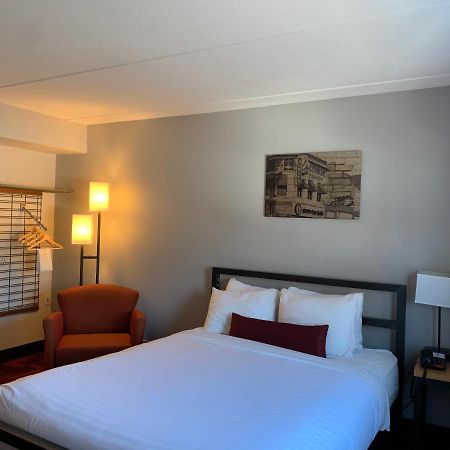 University Inn มินนีแอโพลิส ภายนอก รูปภาพ