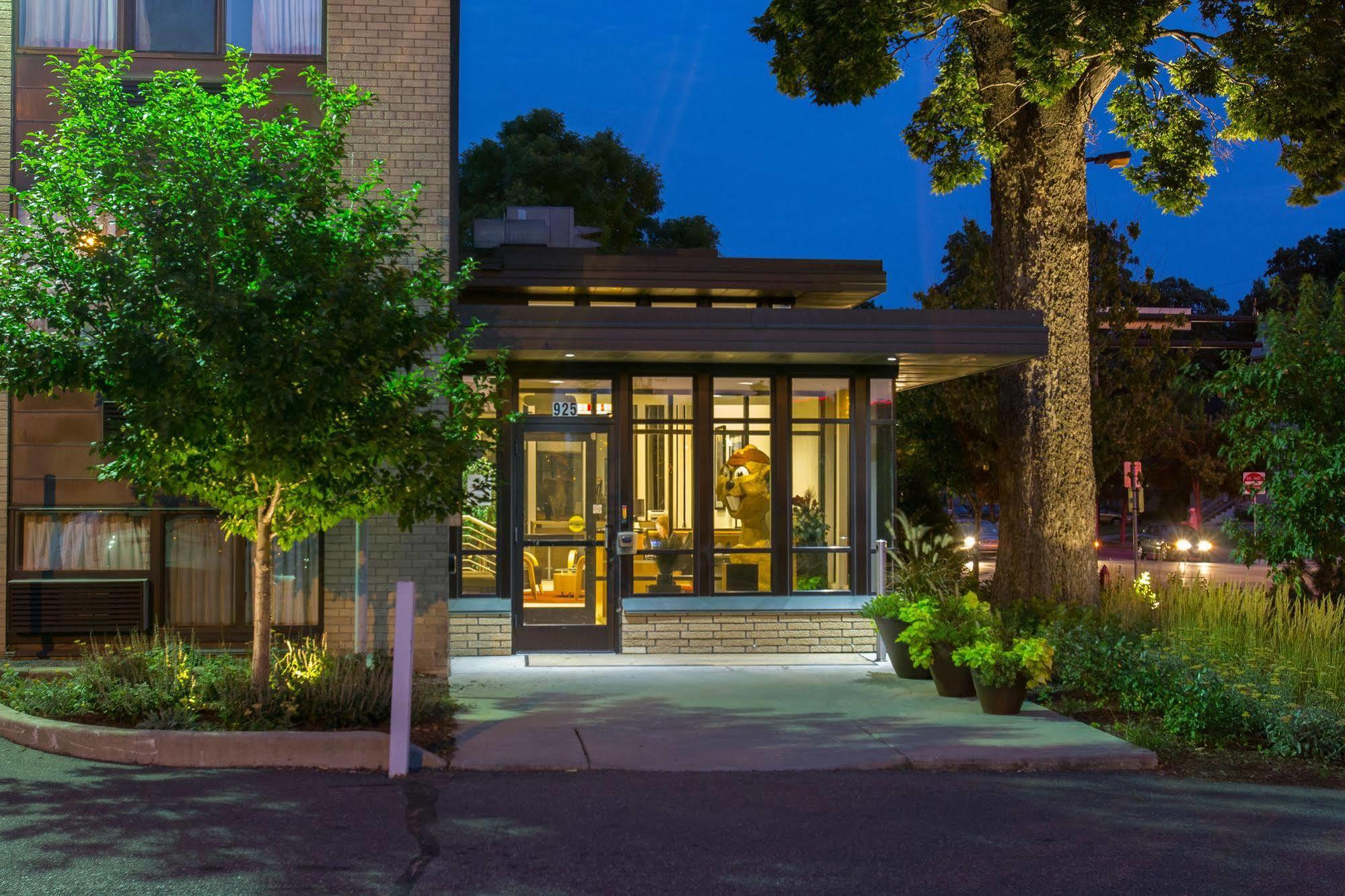 University Inn มินนีแอโพลิส ภายนอก รูปภาพ